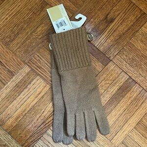 🦄 Michael Kors Gloves
